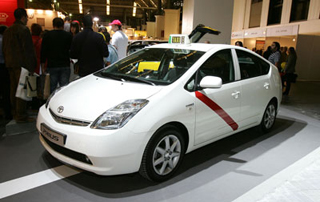Convocatoria de subvenciones para la adquisición de vehículos con bajas emisiones destinados al servicio de autotaxi para el año 2013